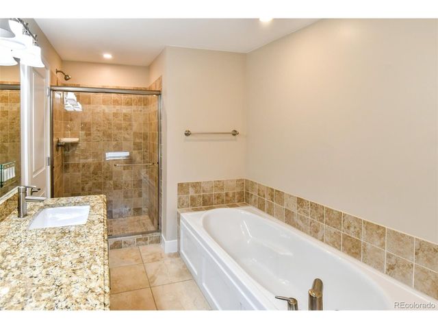 3040 Zuni St B, Denver, CO 80211
