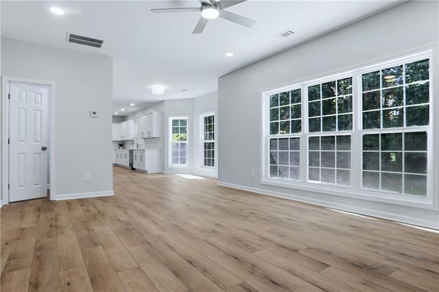 424 Payton Court, Stockbridge, GA 30281