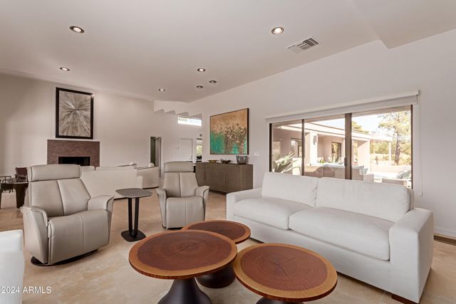 1314 E COYOTE PASS Pass, Carefree, AZ 85377