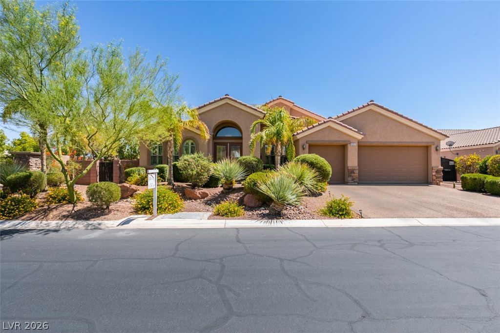 8292 Dutch Harbor Circle, Las Vegas, NV 89113 — exterior