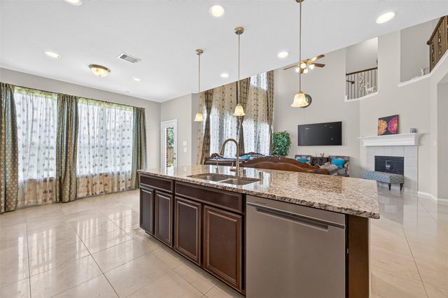 4619 Rockton Hills Lane, Sugar Land, TX 77479