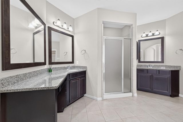 4619 Rockton Hills Lane, Sugar Land, TX 77479