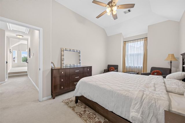4619 Rockton Hills Lane, Sugar Land, TX 77479