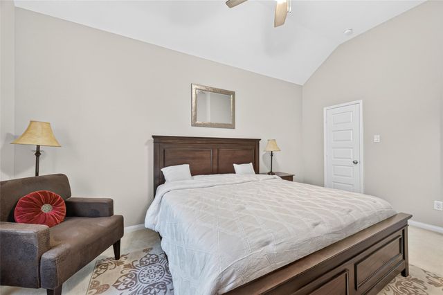 4619 Rockton Hills Lane, Sugar Land, TX 77479