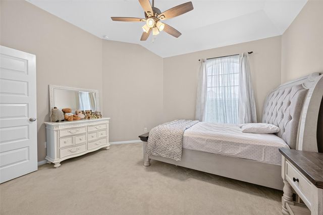 4619 Rockton Hills Lane, Sugar Land, TX 77479