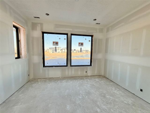 17815 Goodman Drive, Urbandale, IA 50323