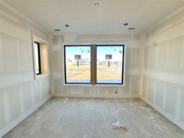 17815 Goodman Drive, Urbandale, IA 50323