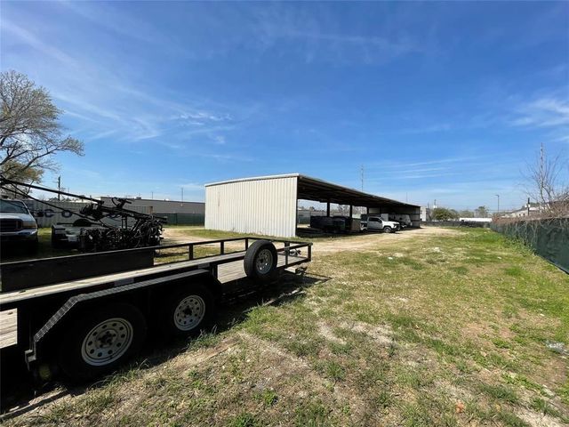 3502 Pinemont Drive, Houston, TX 77018