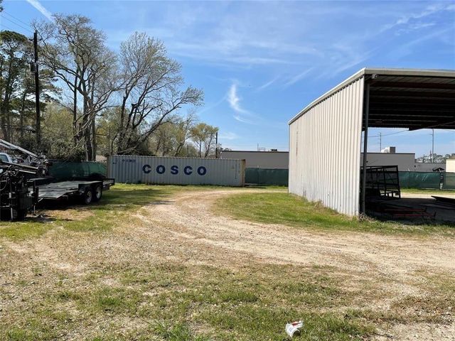 3502 Pinemont Drive, Houston, TX 77018