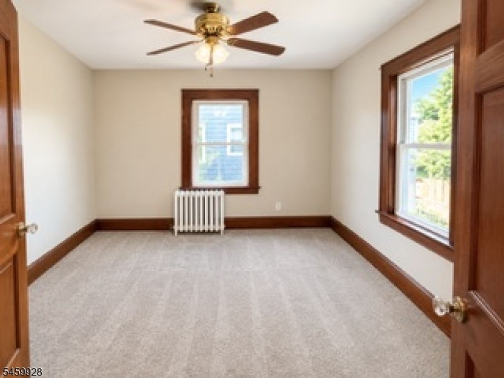 418 Locust Ave, Garwood Boro, NJ 07027 — photo 5