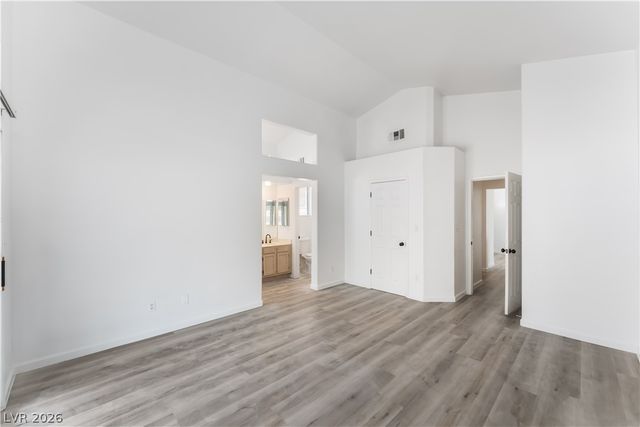 5348 Desert Blossom Road, Las Vegas, NV 89107