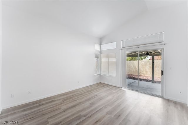 5348 Desert Blossom Road, Las Vegas, NV 89107