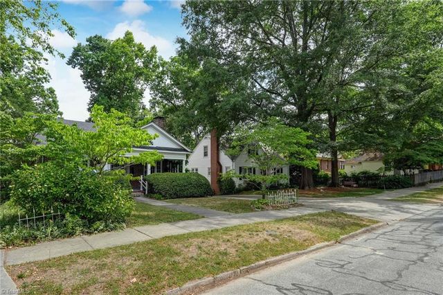 2606 Beechwood Street, Greensboro, NC 27403