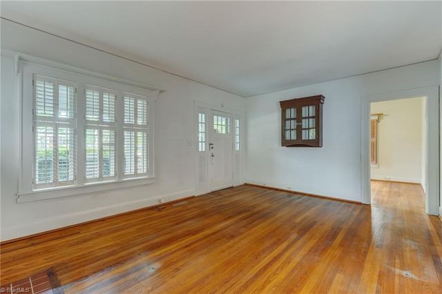 2606 Beechwood Street, Greensboro, NC 27403