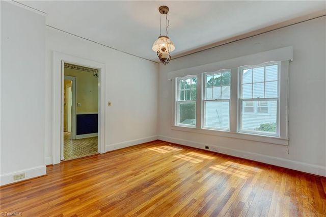 2606 Beechwood Street, Greensboro, NC 27403