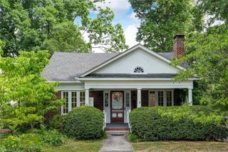 2606 Beechwood Street, Greensboro, NC 27403