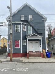 111 Waverly Street, Providence, RI 02907