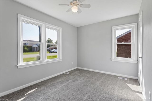 1813 Canterbury RD, Hampton, VA 23666