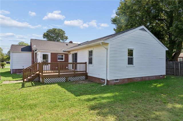 1813 Canterbury RD, Hampton, VA 23666