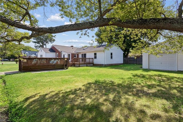 1813 Canterbury RD, Hampton, VA 23666