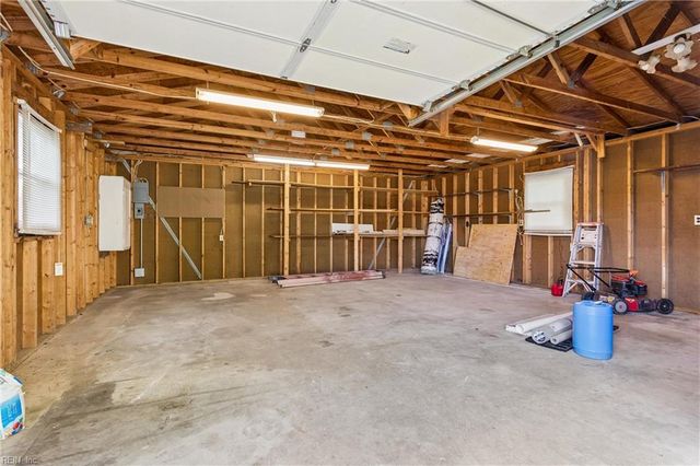 1813 Canterbury RD, Hampton, VA 23666