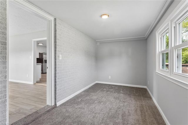 1813 Canterbury RD, Hampton, VA 23666