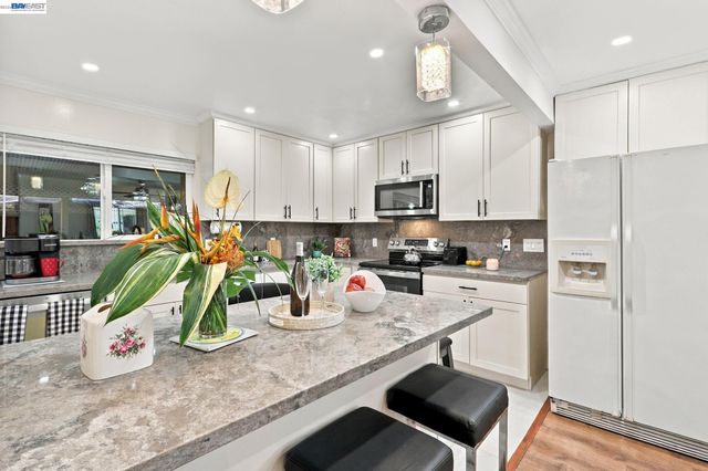 330 Ryegate Ct, San Jose, CA 95133