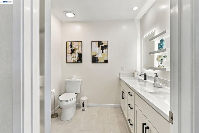 330 Ryegate Ct, San Jose, CA 95133