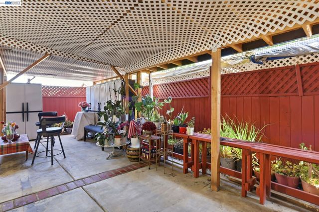 330 Ryegate Ct, San Jose, CA 95133