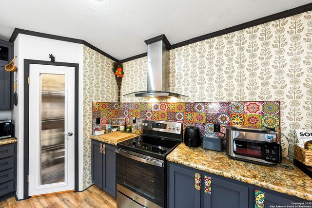 380 Martin Ave, Carrizo Springs, TX 78834