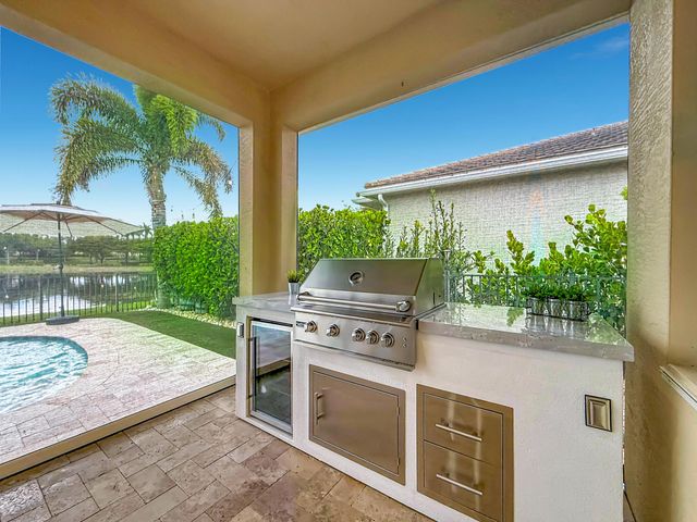 2821 Bellarosa Circle, Royal Palm Beach, FL 33411
