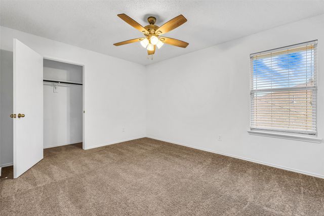 609 Flagstaff Drive, Desoto, TX 75115