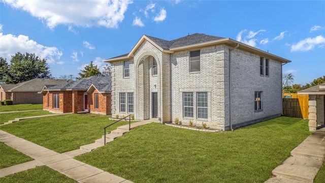 609 Flagstaff Drive, Desoto, TX 75115