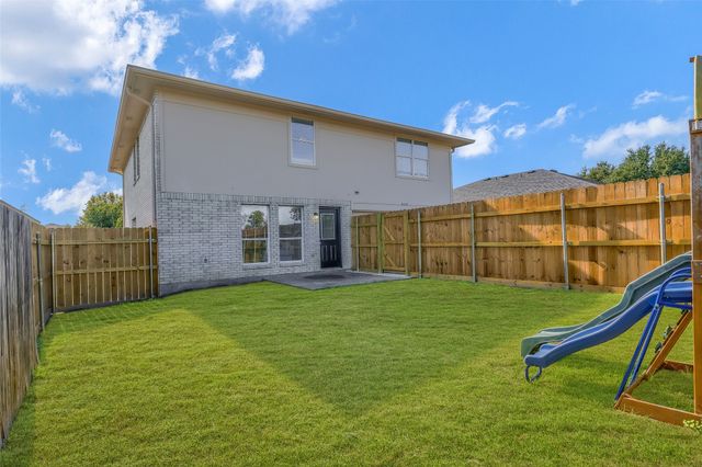 609 Flagstaff Drive, Desoto, TX 75115