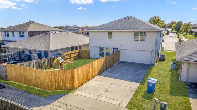 609 Flagstaff Drive, Desoto, TX 75115