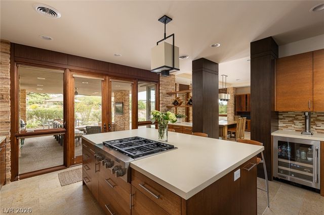 58 Meadowhawk Lane, Las Vegas, NV 89135