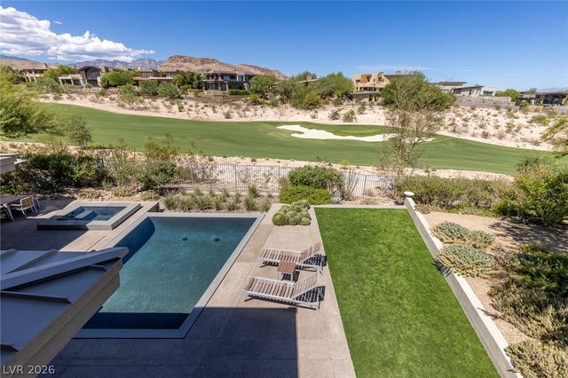 58 Meadowhawk Lane, Las Vegas, NV 89135