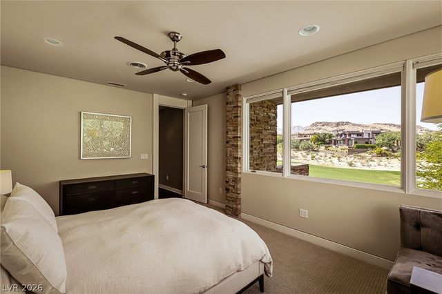 58 Meadowhawk Lane, Las Vegas, NV 89135