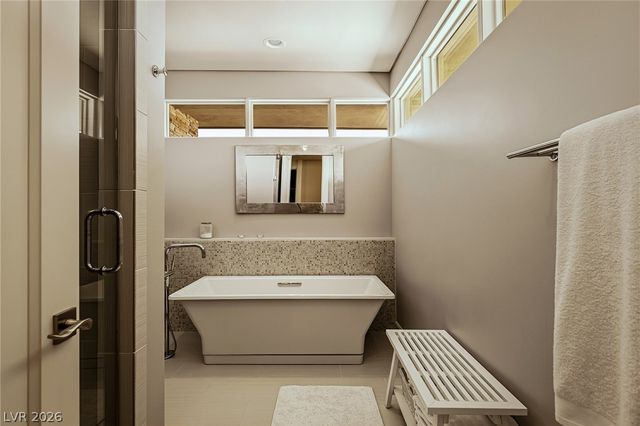 58 Meadowhawk Lane, Las Vegas, NV 89135