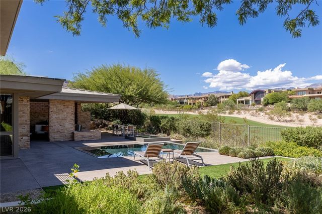 58 Meadowhawk Lane, Las Vegas, NV 89135