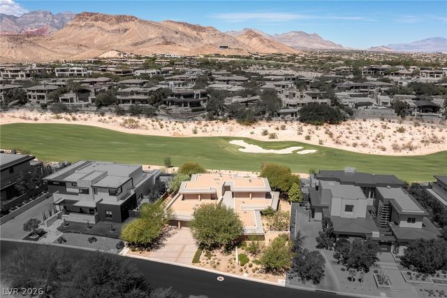 58 Meadowhawk Lane, Las Vegas, NV 89135