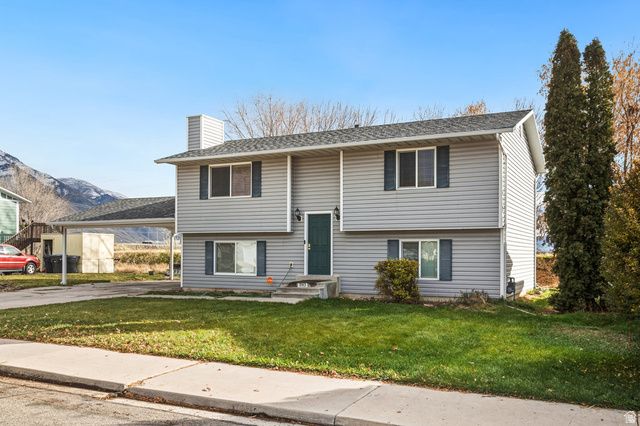393 LAKEWOOD DR, Provo, UT 84601
