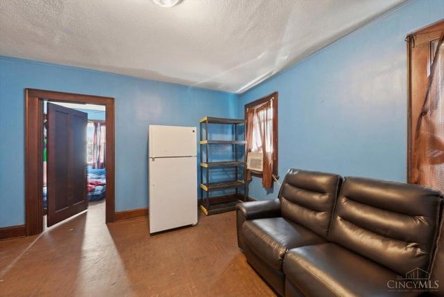 808 Kirbert Avenue, Cincinnati, OH 45205