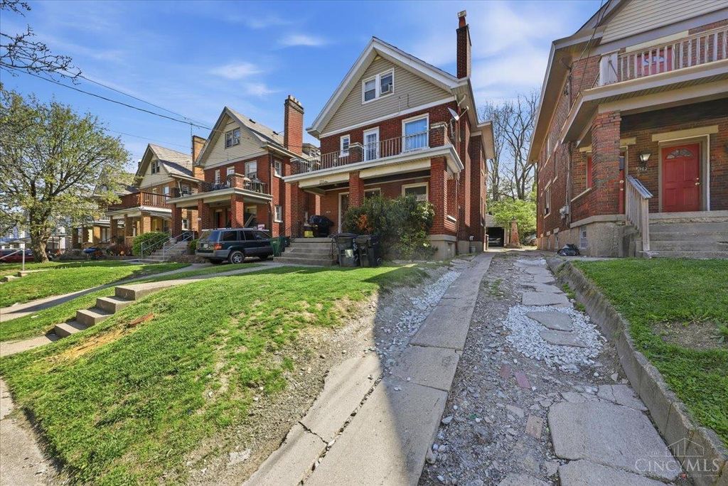 808 Kirbert Avenue, Cincinnati, OH 45205