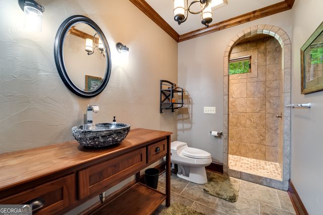 435 Meadowbrook Drive, Hayesville, NC 28904