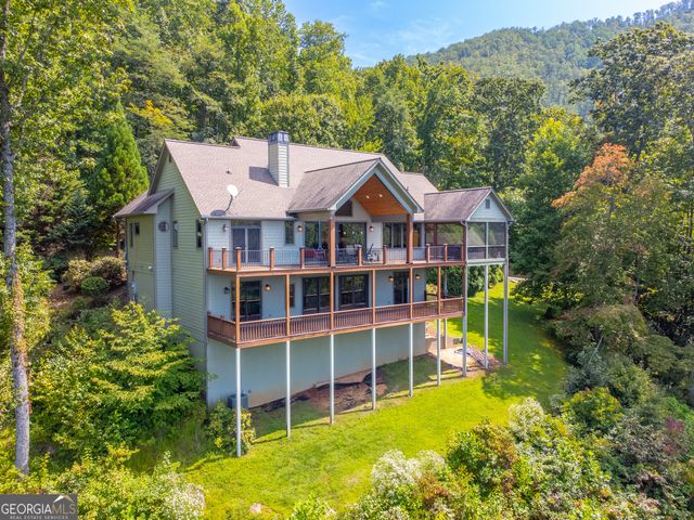 435 Meadowbrook Drive, Hayesville, NC 28904