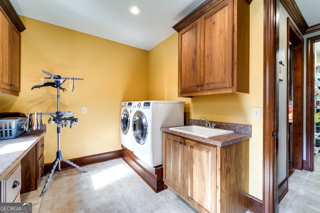 435 Meadowbrook Drive, Hayesville, NC 28904