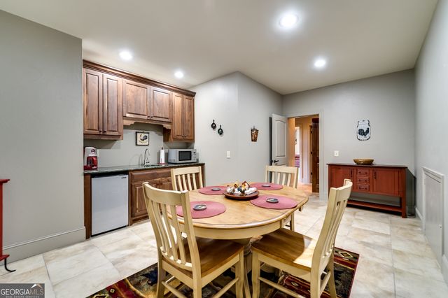 435 Meadowbrook Drive, Hayesville, NC 28904