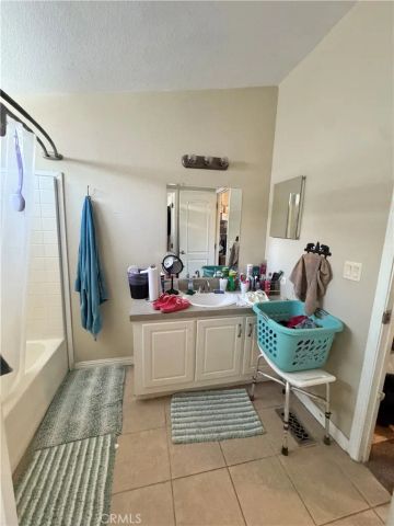 12101 Indiana, Riverside, CA 92503
