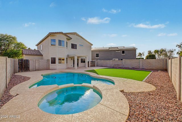 16912 W SAGUARO Lane, Surprise, AZ 85388